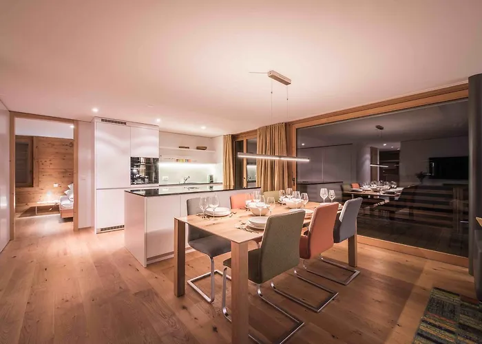 Bernstein Apartment *